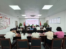 云城区召开2025年家庭教育专题研究会议暨家庭教育讲师团聘任仪式