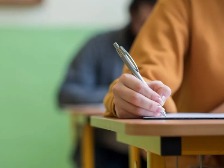 心理老师为高考支招：保持充足睡眠 切勿盲目进补
